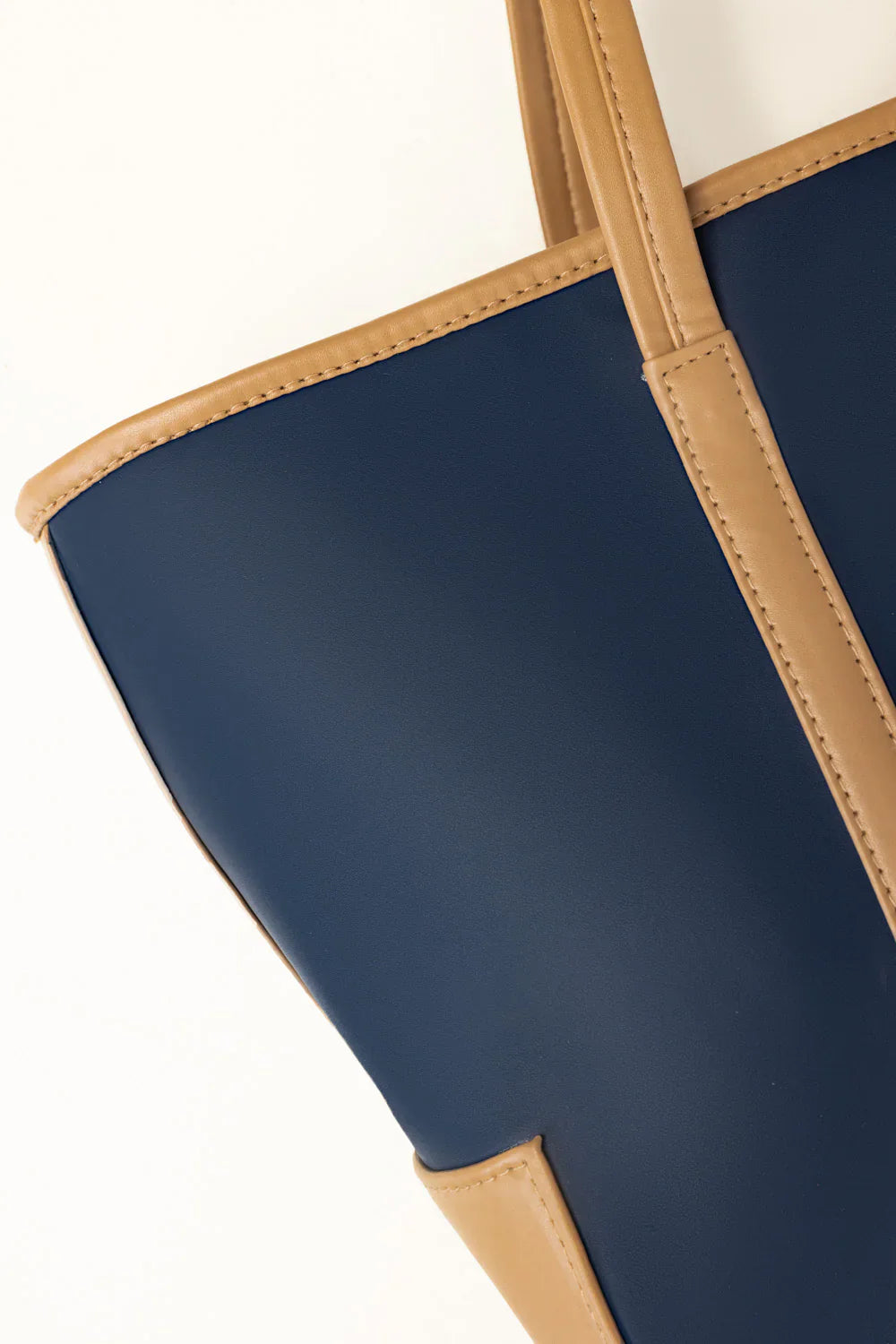 Navy Contrast Shoulder Bag